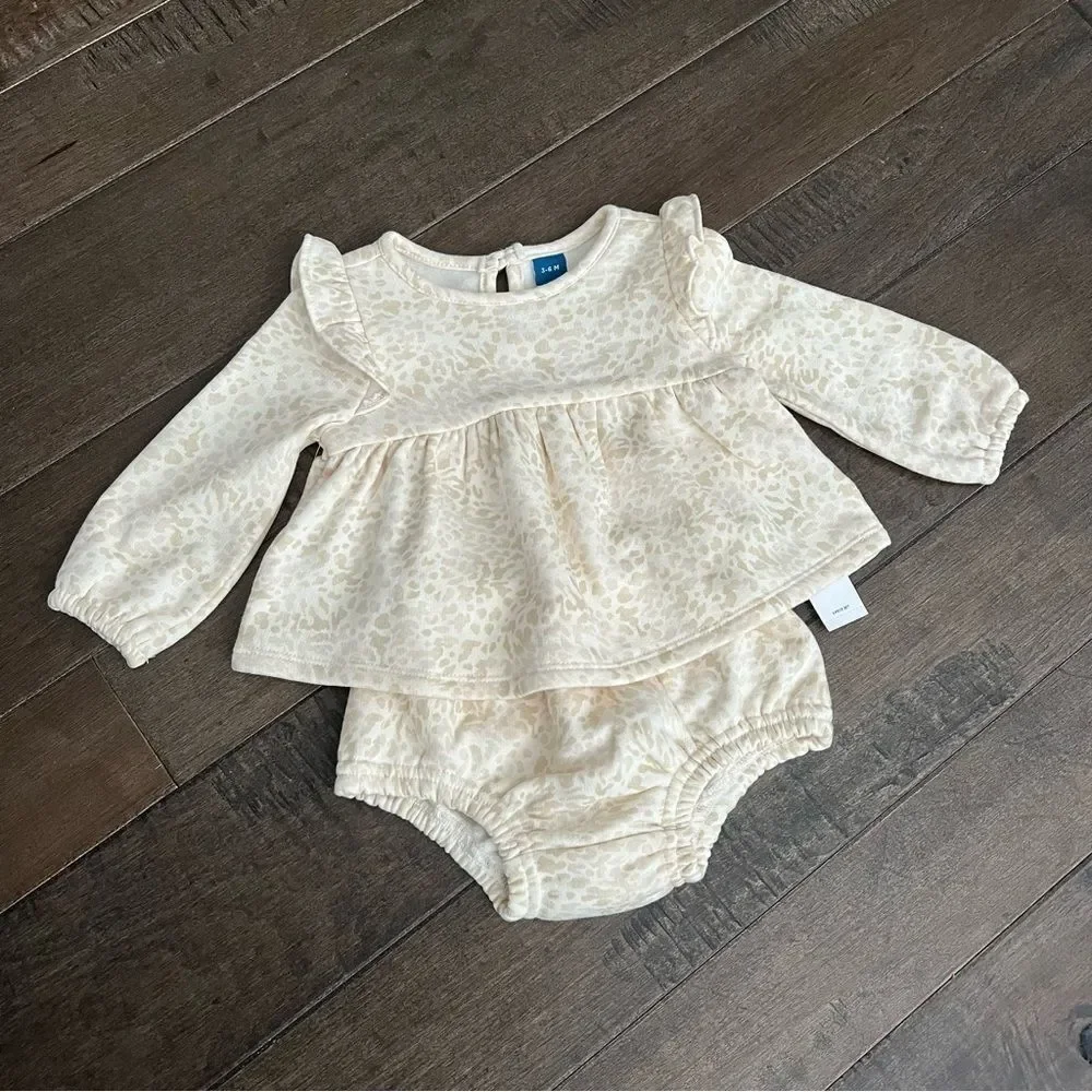 OLD Navy Long-Sleeved Knit Leopard White Cream Matching Outfit Baby Infant 3-6m